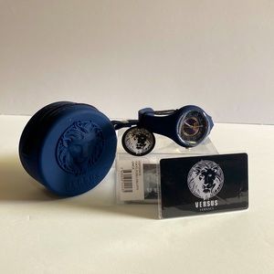 NWT-Versace Versus women’s quartz watch with carrying case